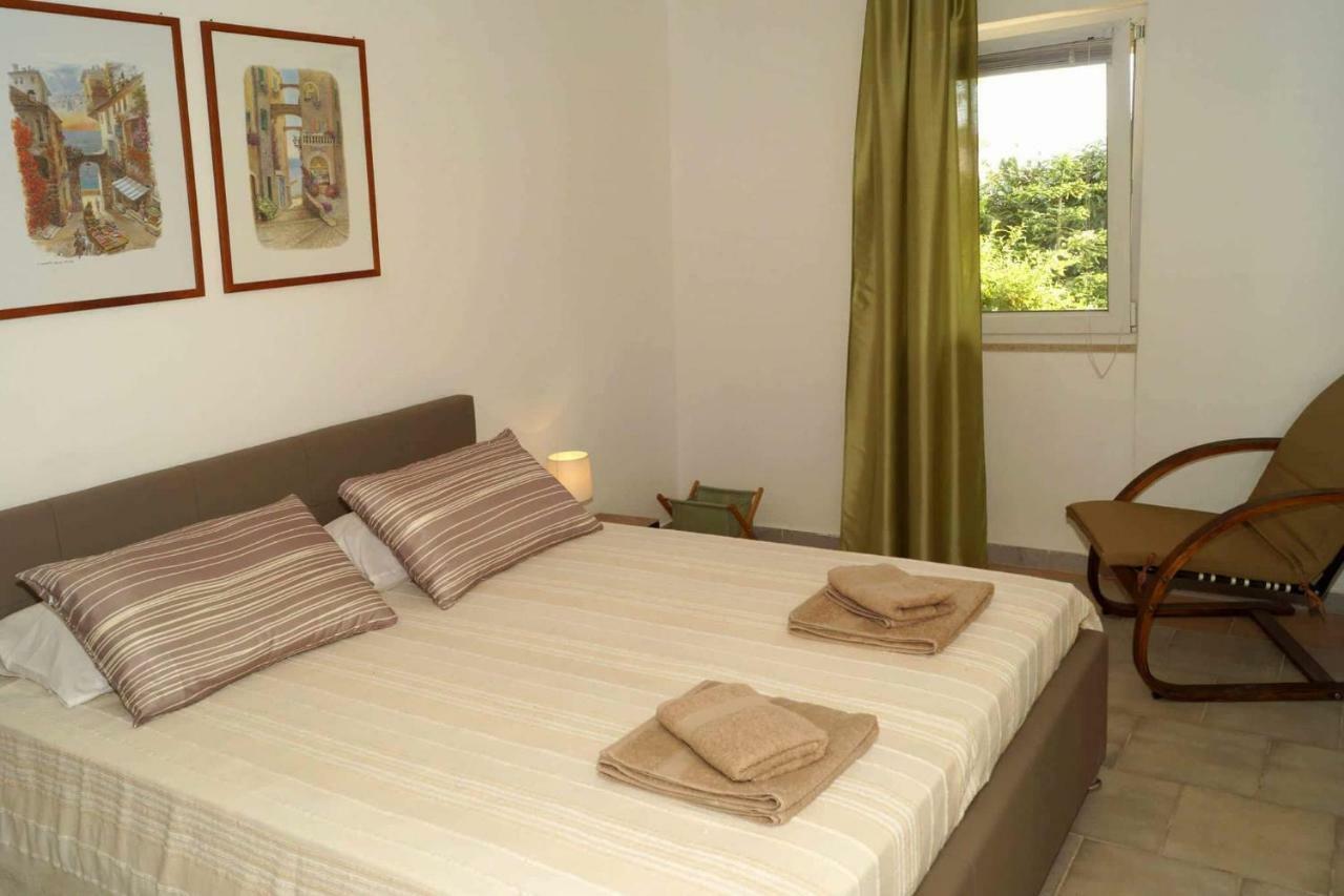 Apartman Eric Apartment Пула Екстериор снимка